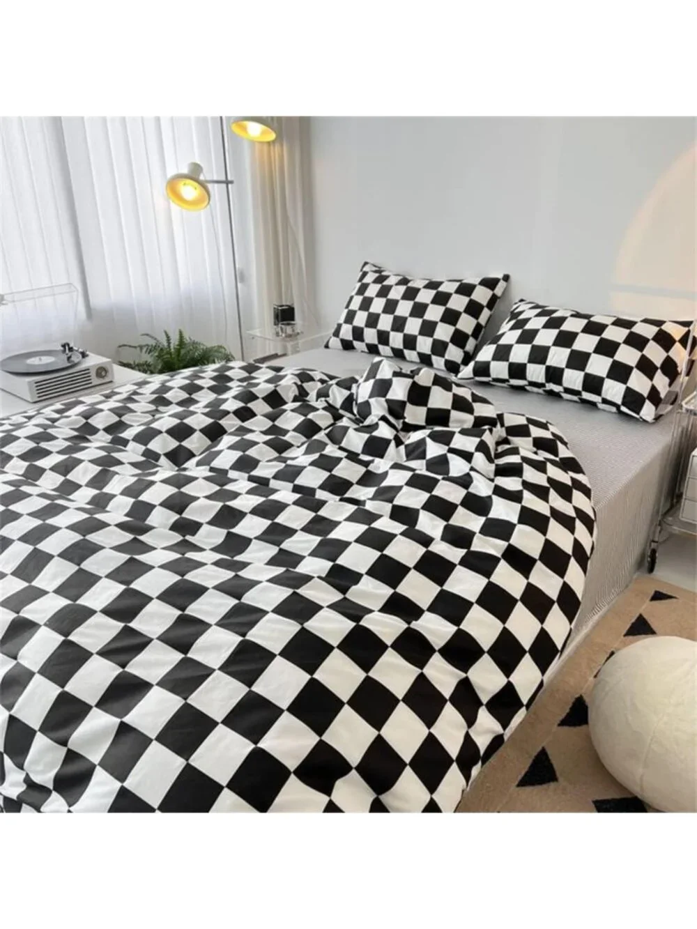 Modern Black & White Plaid Comforter Set - Full Size Geometric Bedding for All